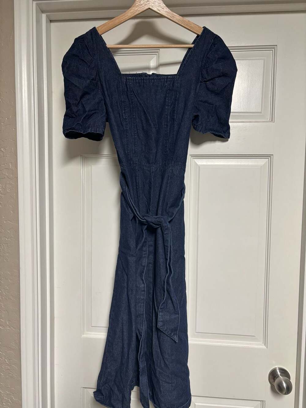 Who What Wear Denim Dress Size XS Square Neck puff Sleeve Belted dress